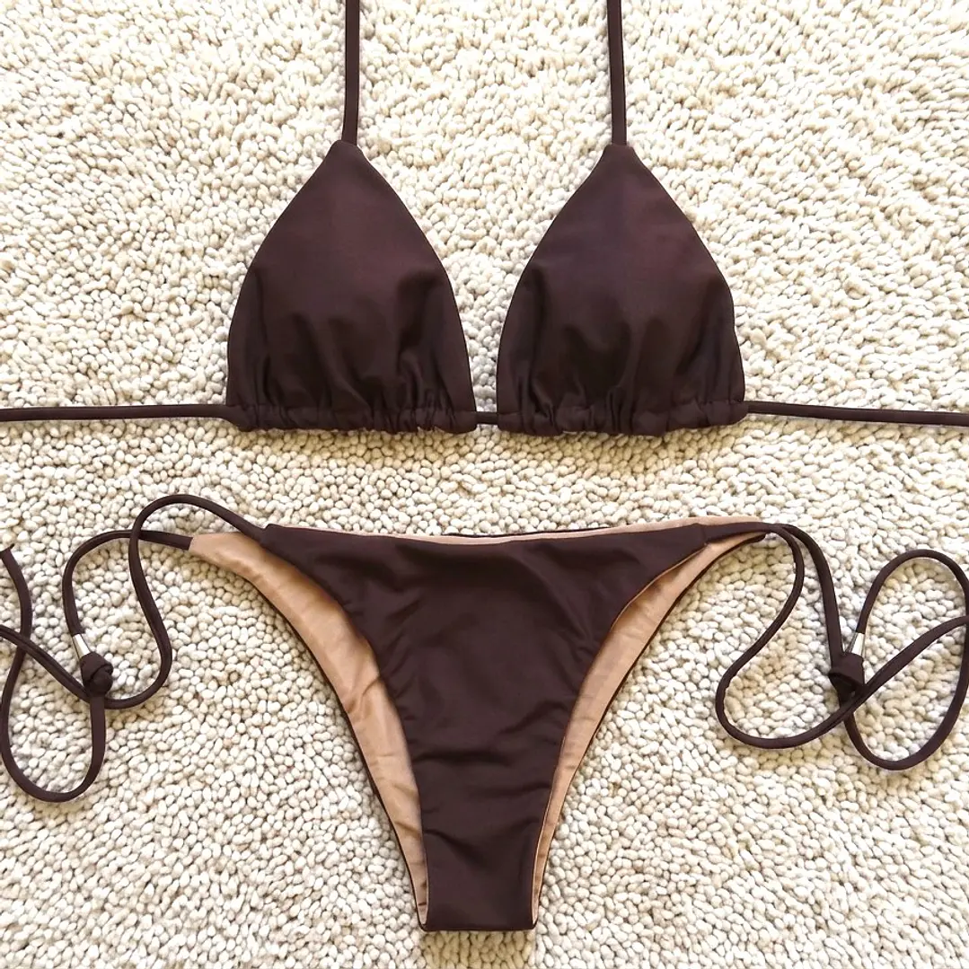 Bikini modelo CHOCOLATE FIT color CAFE MORO sin costuras visibles   2