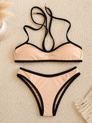 Bikini  ODESSA en color BEIGE  con ribetes negros   