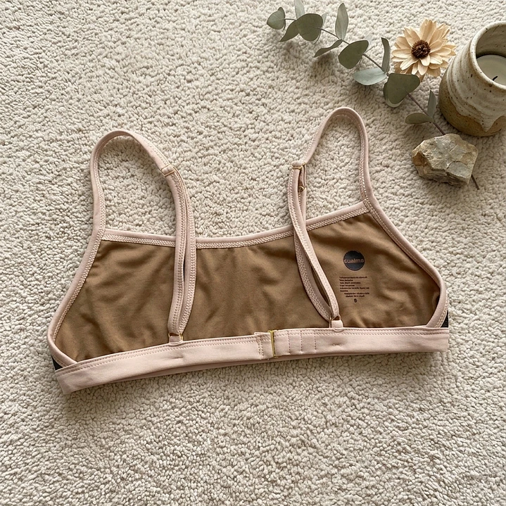 Bikini  ZOE Verde Musgo y Beige, bottoms  tipo colaless regulable 5