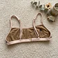 Bikini  ZOE Verde Musgo y Beige, bottoms  tipo colaless regulable - Miniatura 5
