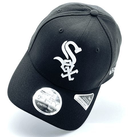 NEW ERA 950 STRETCH SNAP WHITE SOX BLACK