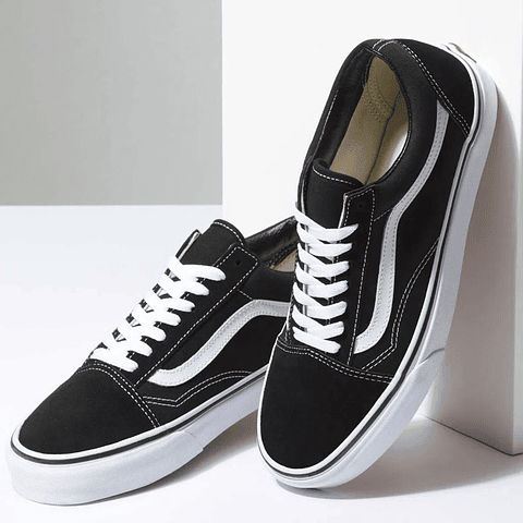 VANS OLD SKOOL BLACK WHITE