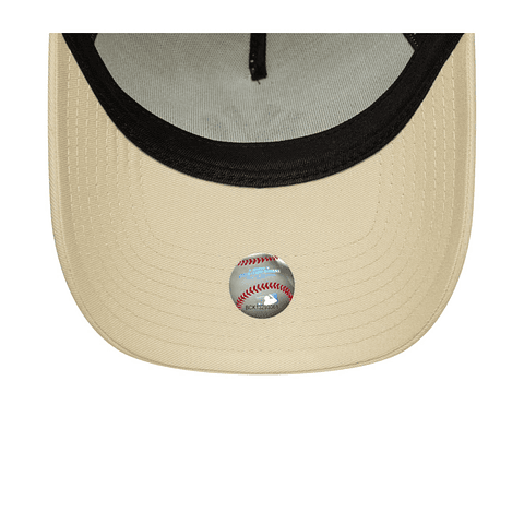 NEW ERA 940 AFRAME NEW YORK YANKEES LIGHT BEIGE