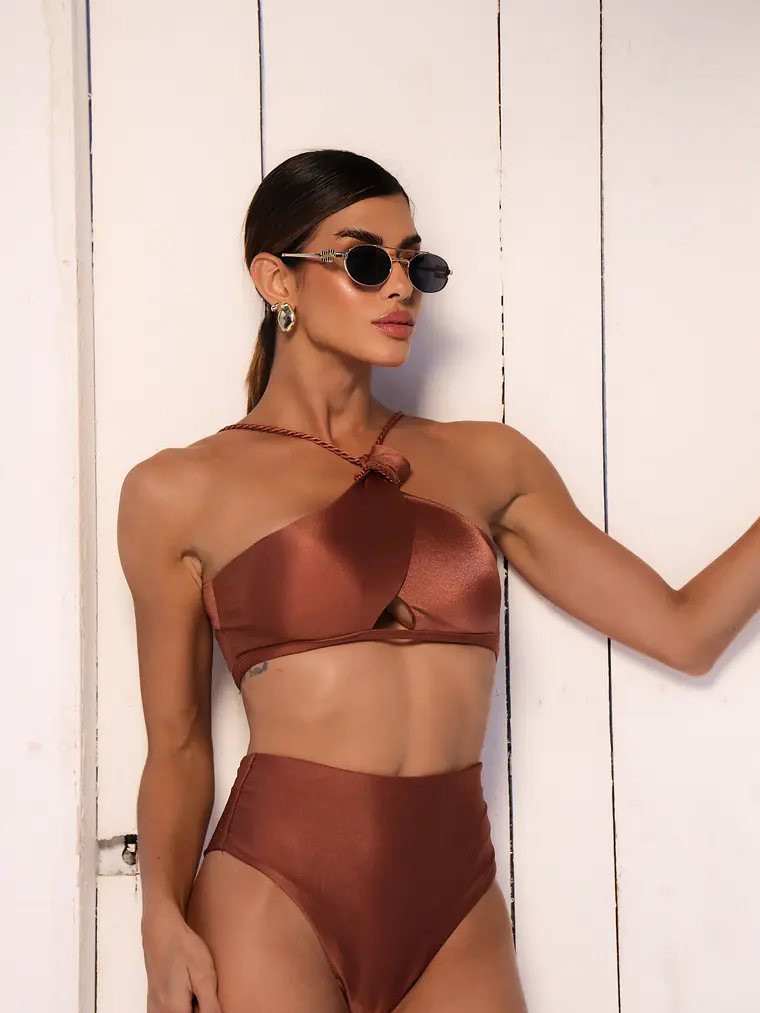 BIKINI FLORA BRASILEÑO 1