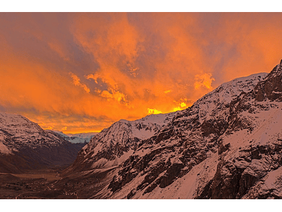 Photo mountain range of Los Andes Cajon del Maipo 0329