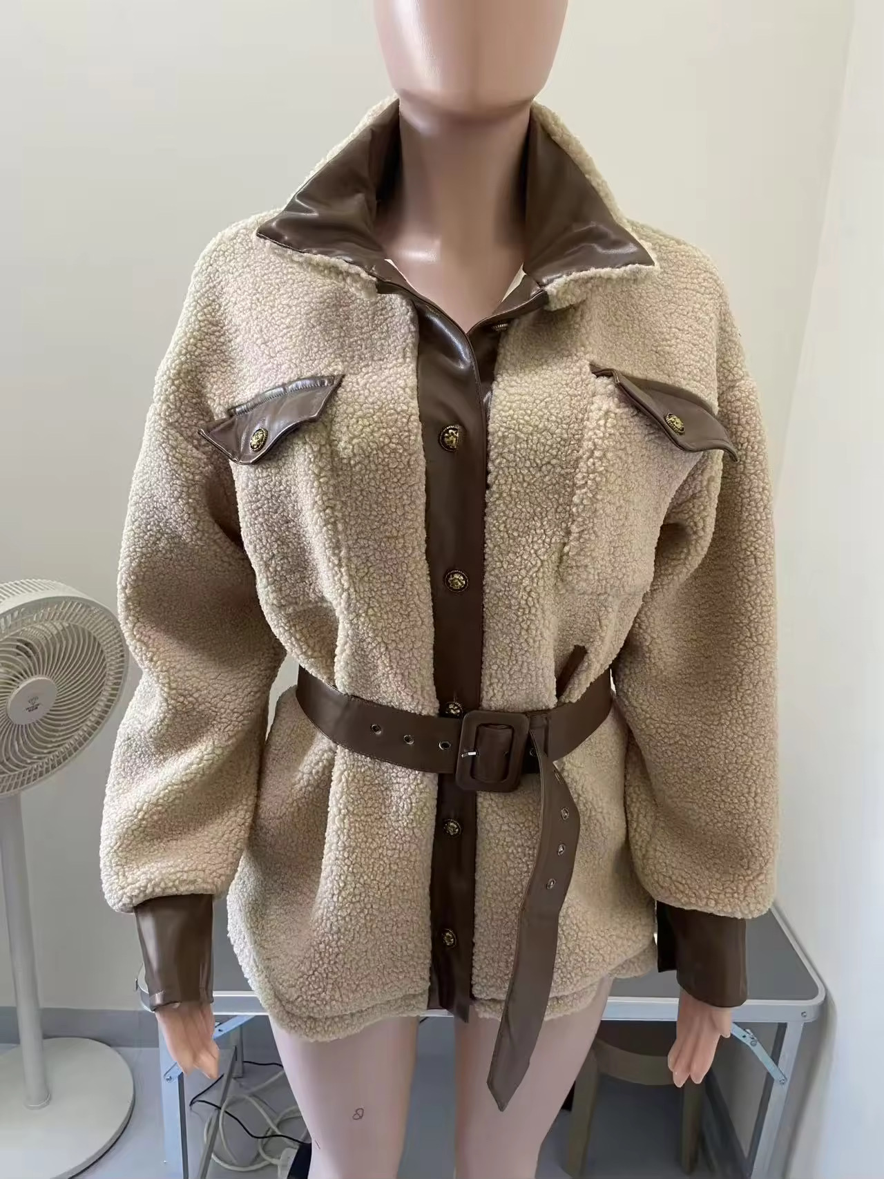 Winter Women's Casual New Thickened Lambskin Coat 1