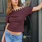 Button detail off shoulder brown top - Miniatura 4