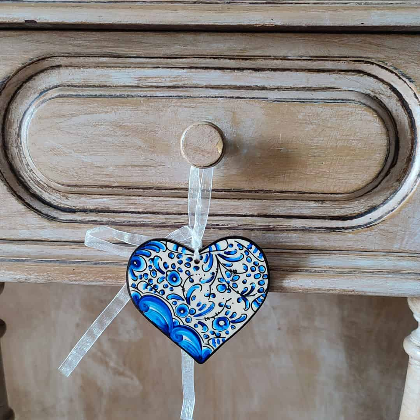 Enfeite de Pendurar Coração Pintura de Coimbra Azul