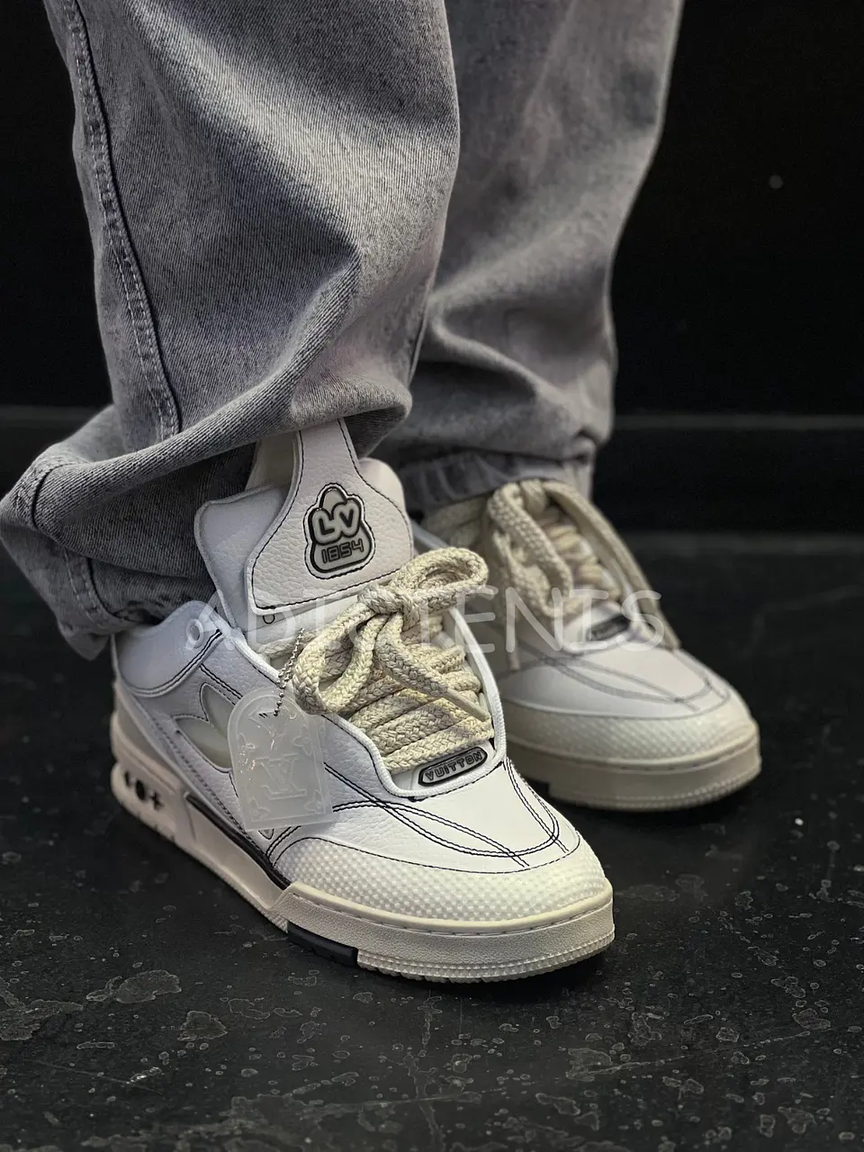 LV Skate Sneaker white 2