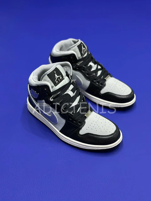 Air Jordan 1 Mid Black