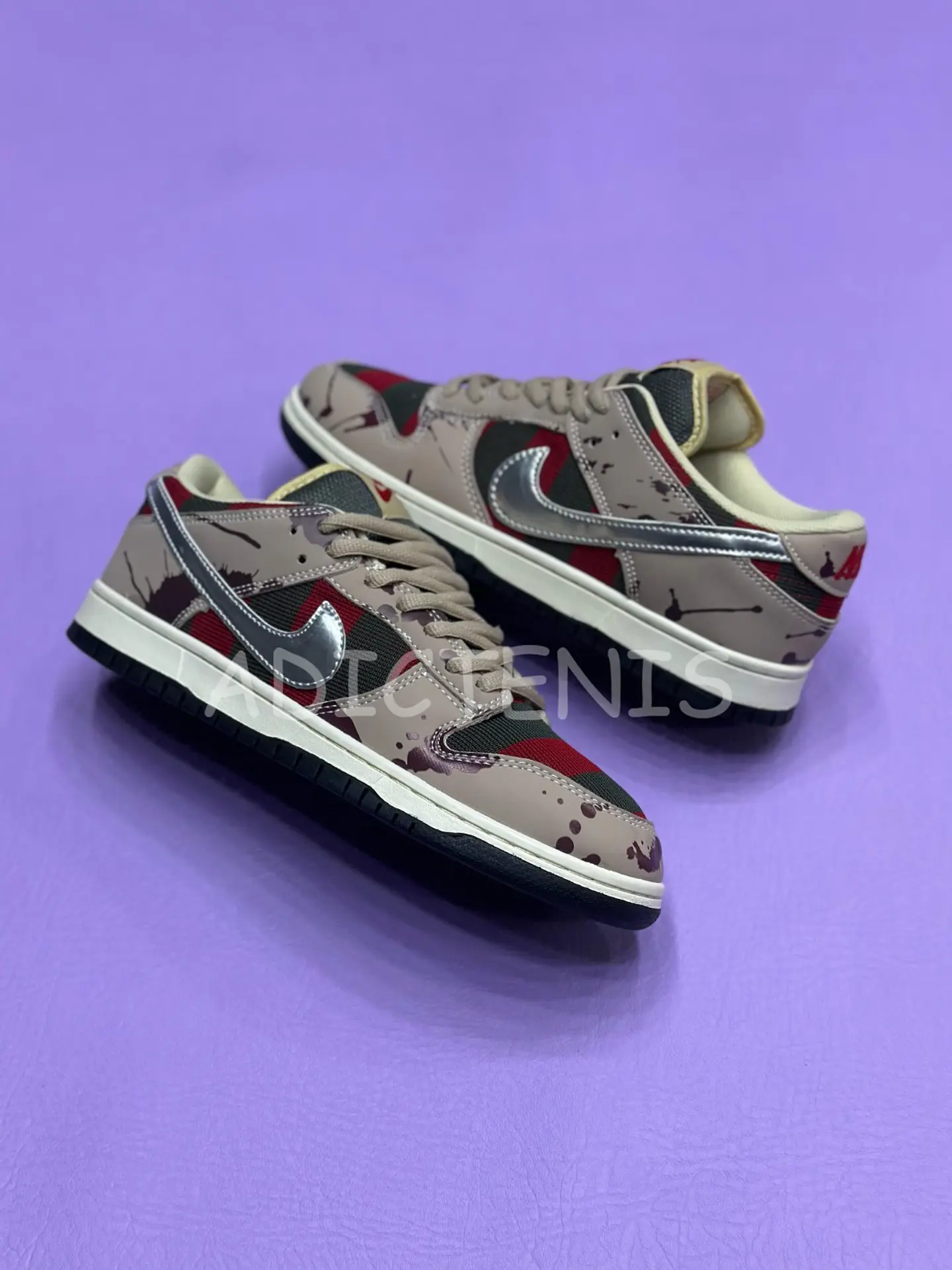 Nike SB Dunk Low Pro «Freddy Krueger» 1