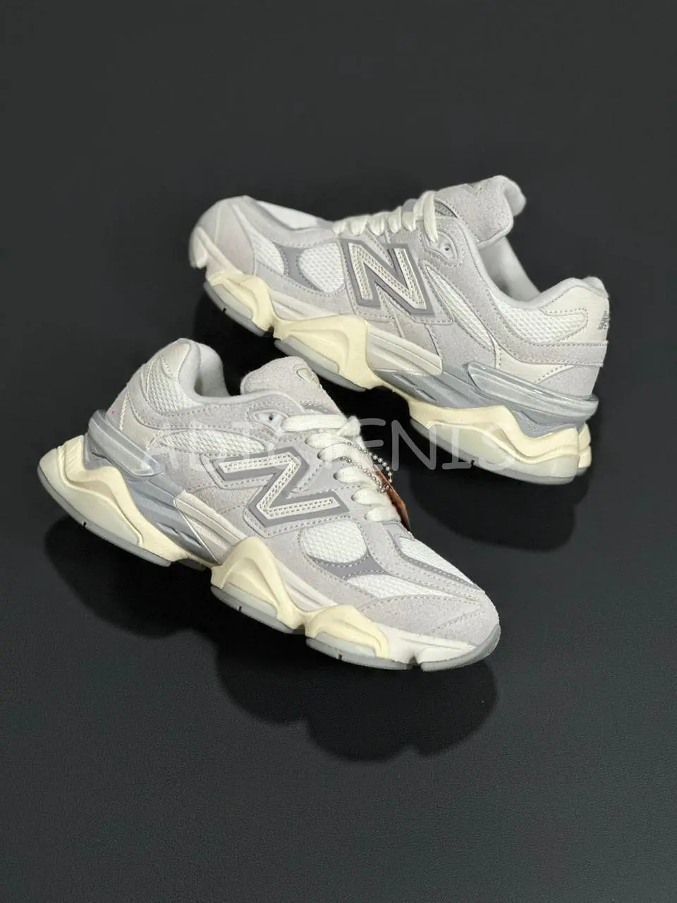 New Balance 9060 Gray/N 1