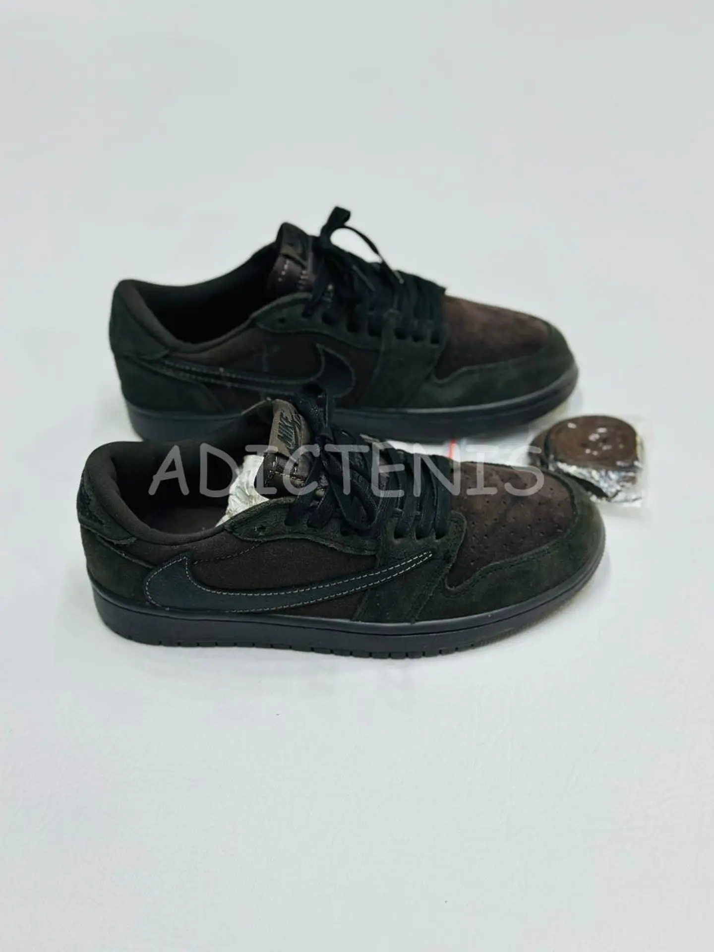 Nike Air Jordan 1 Low Travis Scott x 