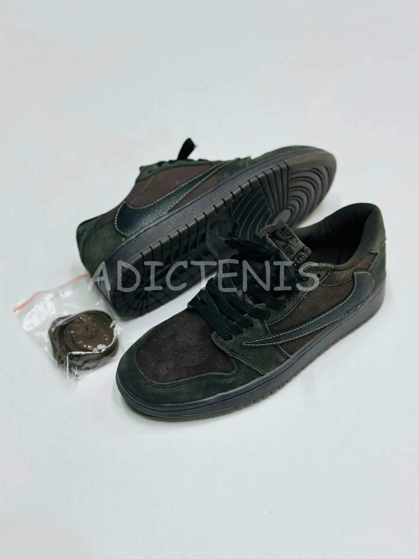 Nike Air Jordan 1 Low Travis Scott x 