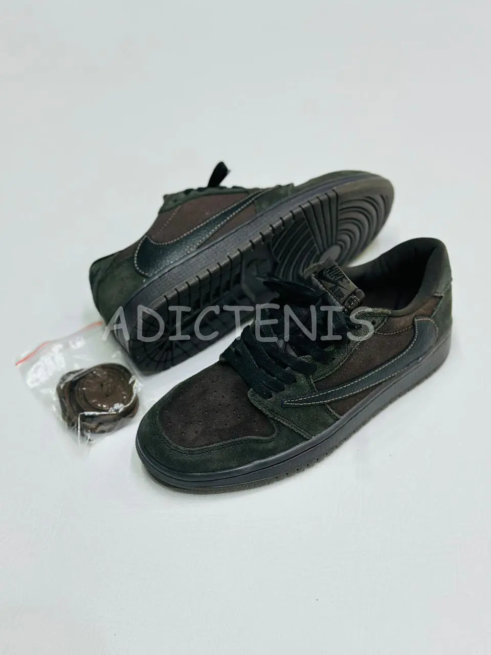 Nike Air Jordan 1 Low Travis Scott x 