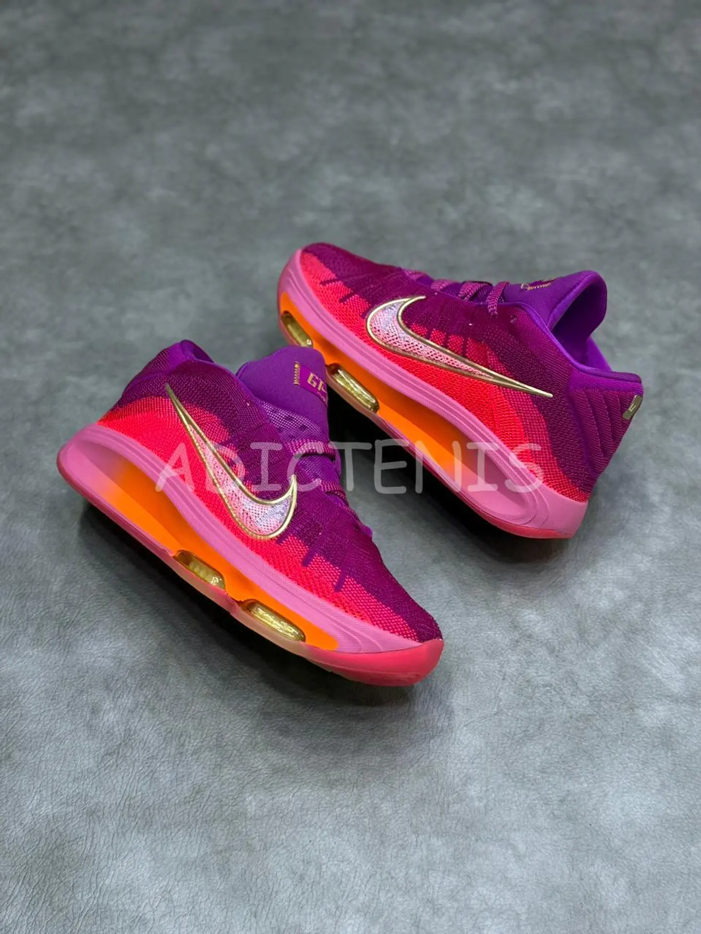 Nike Air Zoom G.T. Hustle 3 “Red Stardust” 3