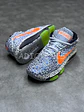 Nike Tenis Zoom GT Hustle 3 Safari - Miniatura 3