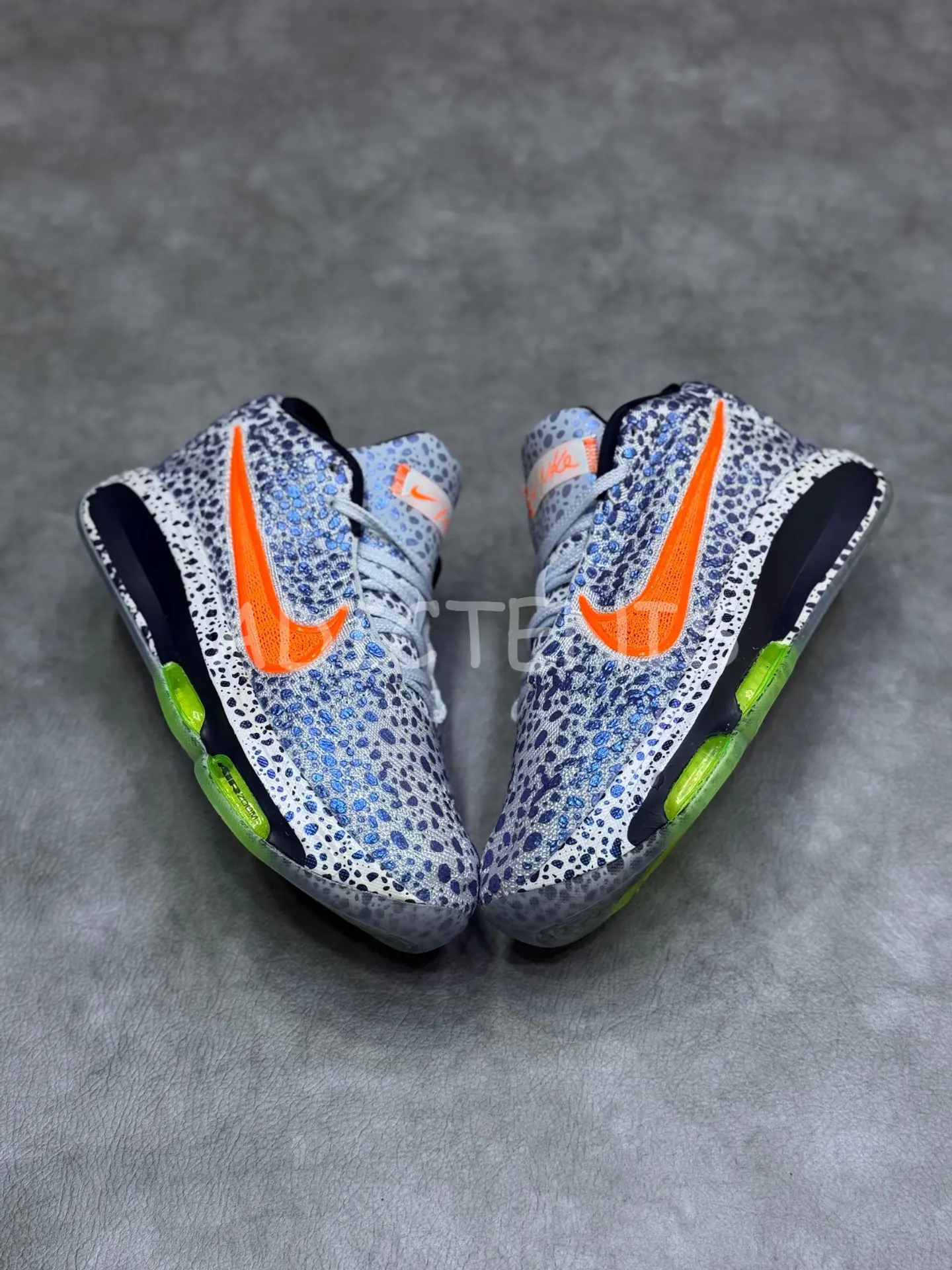 Nike Tenis Zoom GT Hustle 3 Safari 1