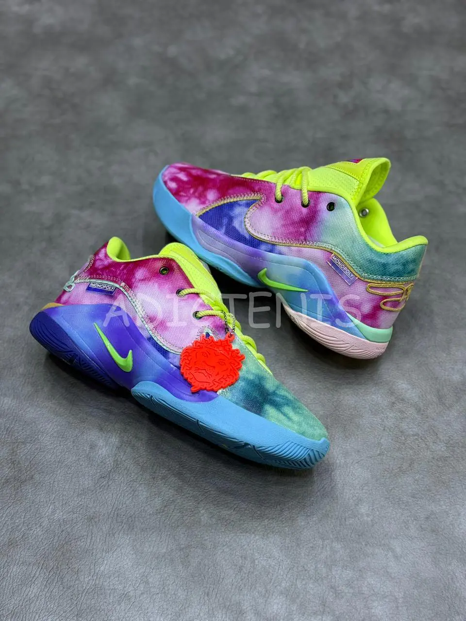 Nike Tenis LeBron XXII What The Monopoly Tie-Dye 1