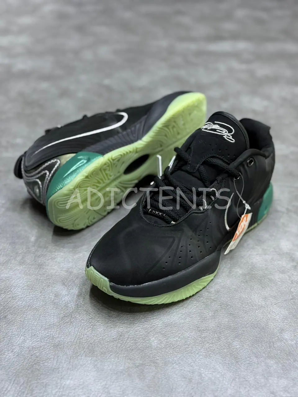 Nike Tenis LeBron 21 Tahitian 2