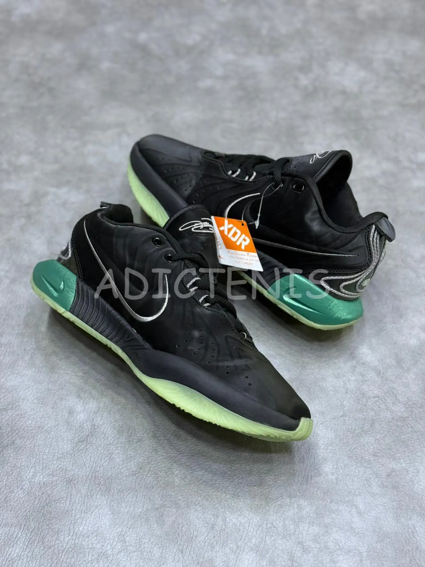 Nike Tenis LeBron 21 Tahitian 1