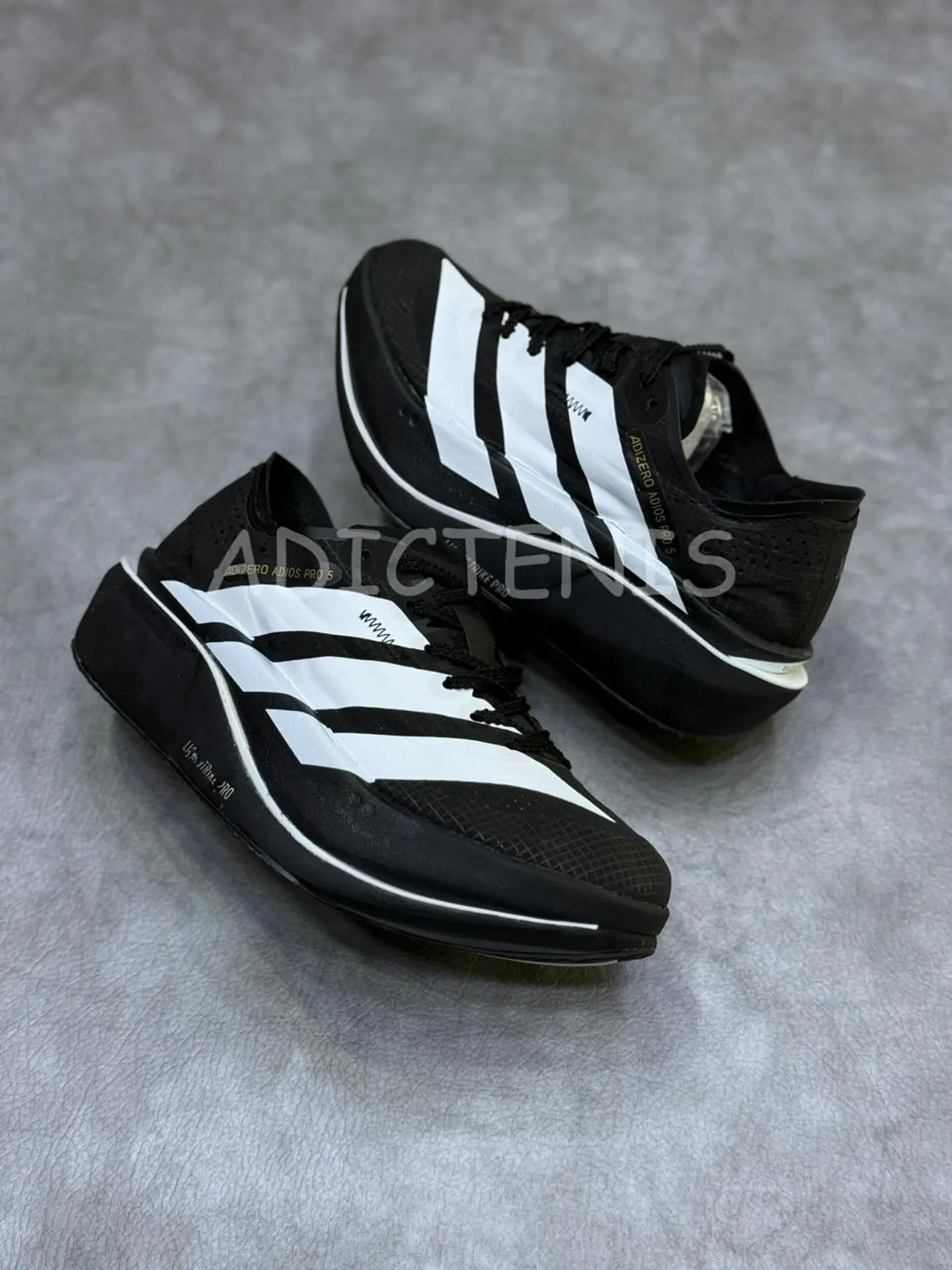 Adidas Adizero Adios Pro 5 v3 1