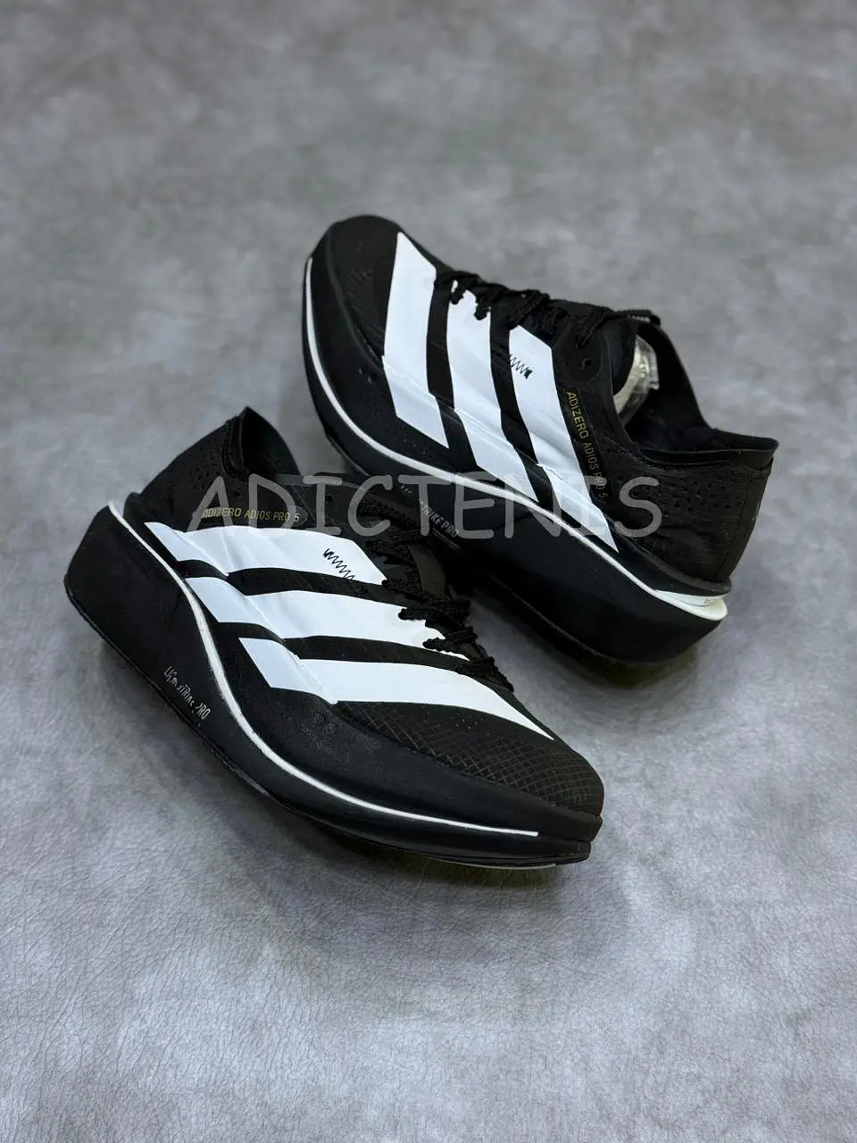 Adidas Adizero Adios Pro 5 v3 1