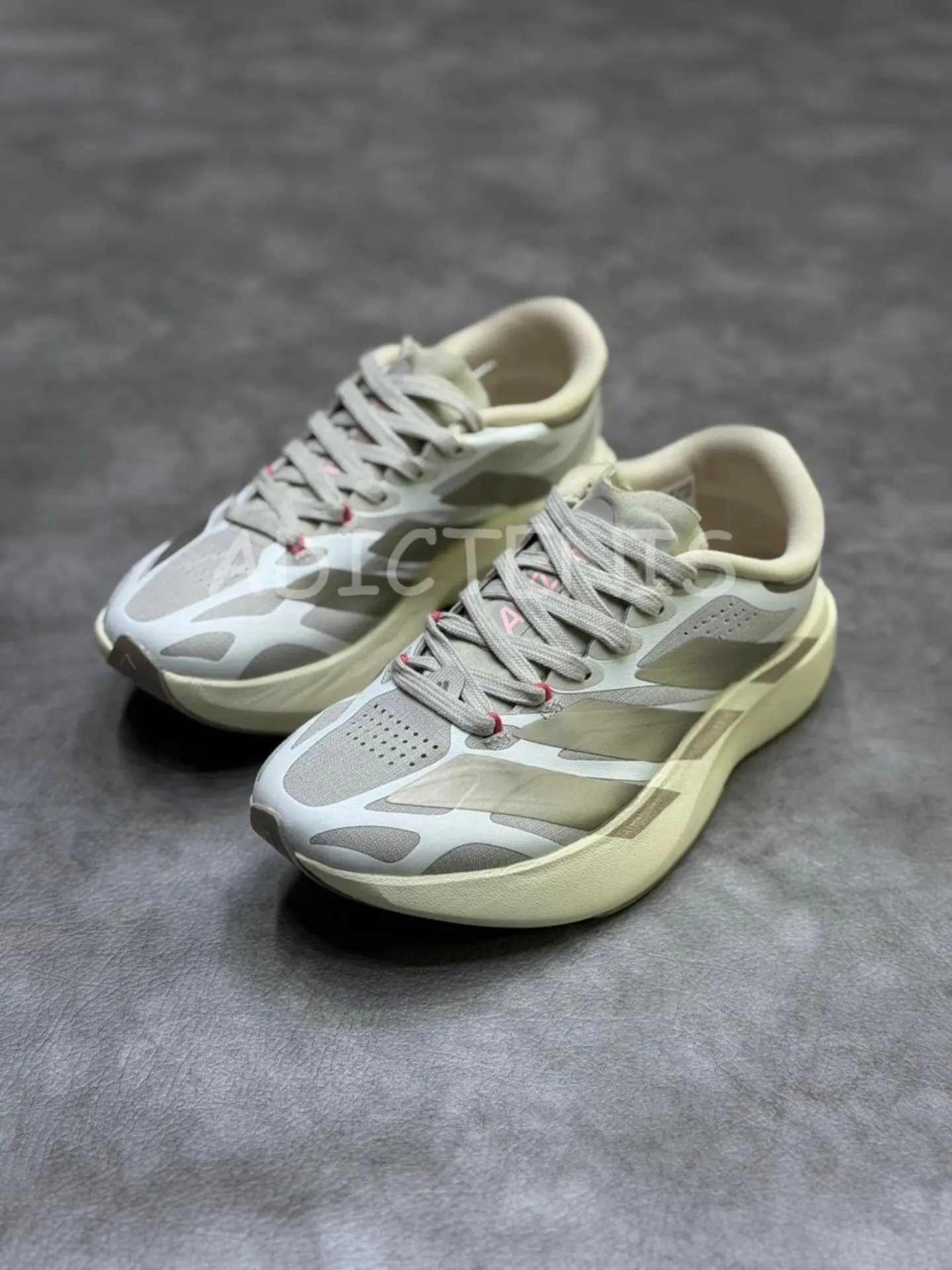 Adidas Tenis ADIZERO EVO SL ATR - Beige 3