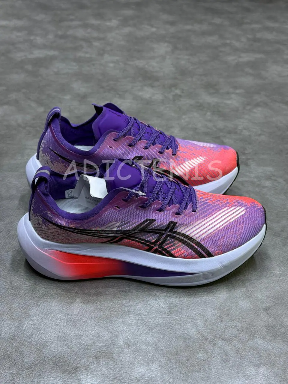 Tenis Asics Megablast Purple 4