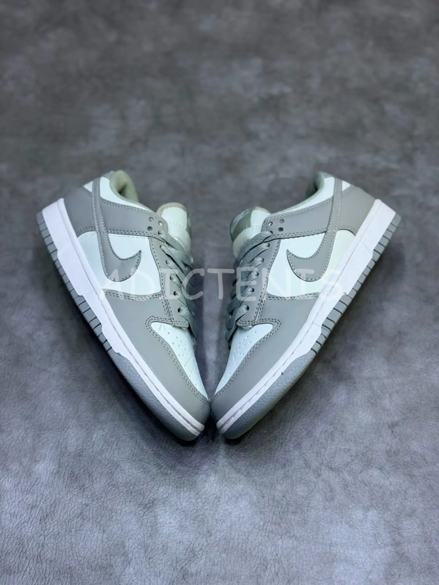 Nike SB Dunk Low Grey 2
