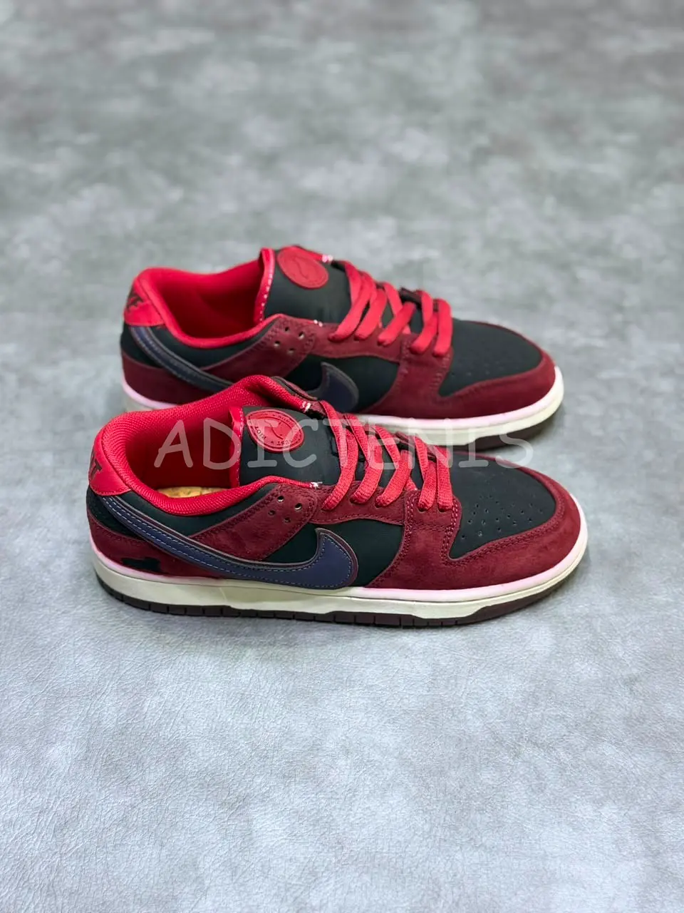 Nike SB Dunk Low Riot Skateshop 3