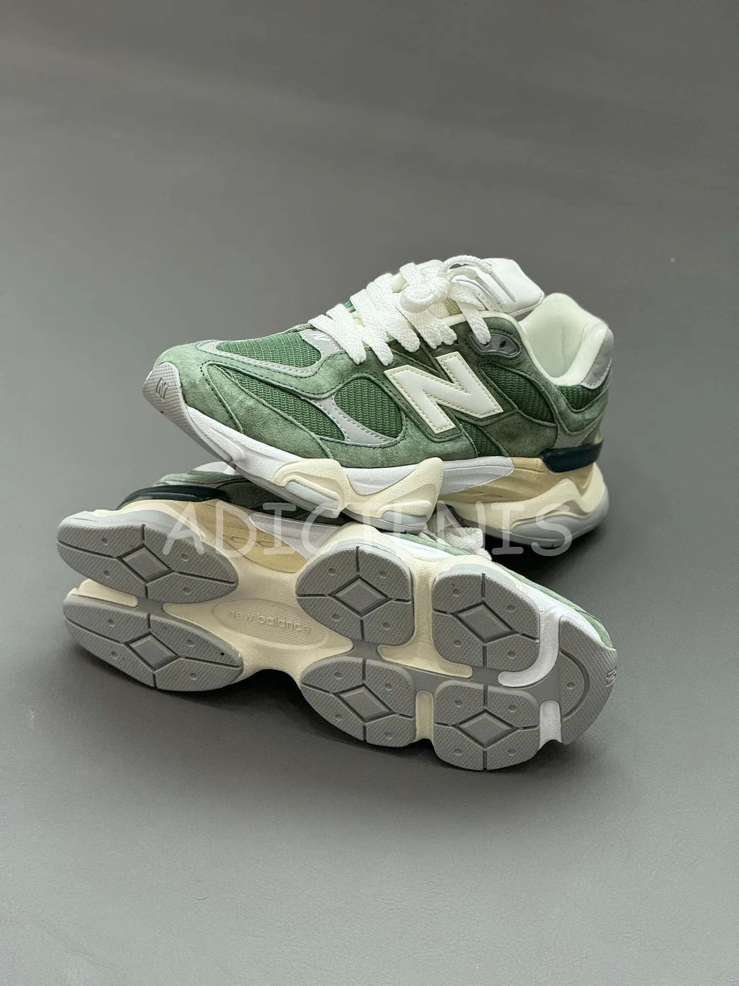 New Balance 9060 Green 3