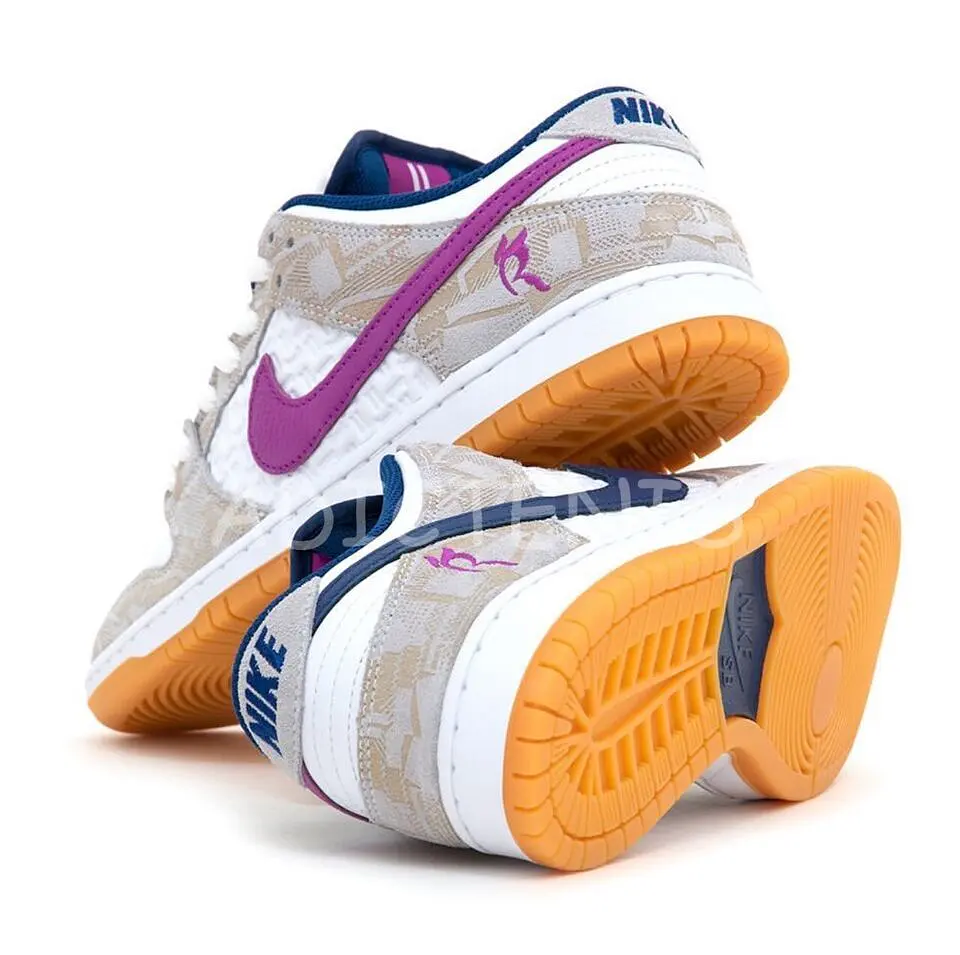 Nike SB x Rayssa Leal Dunk Low QS White Gum Blue Pink 2