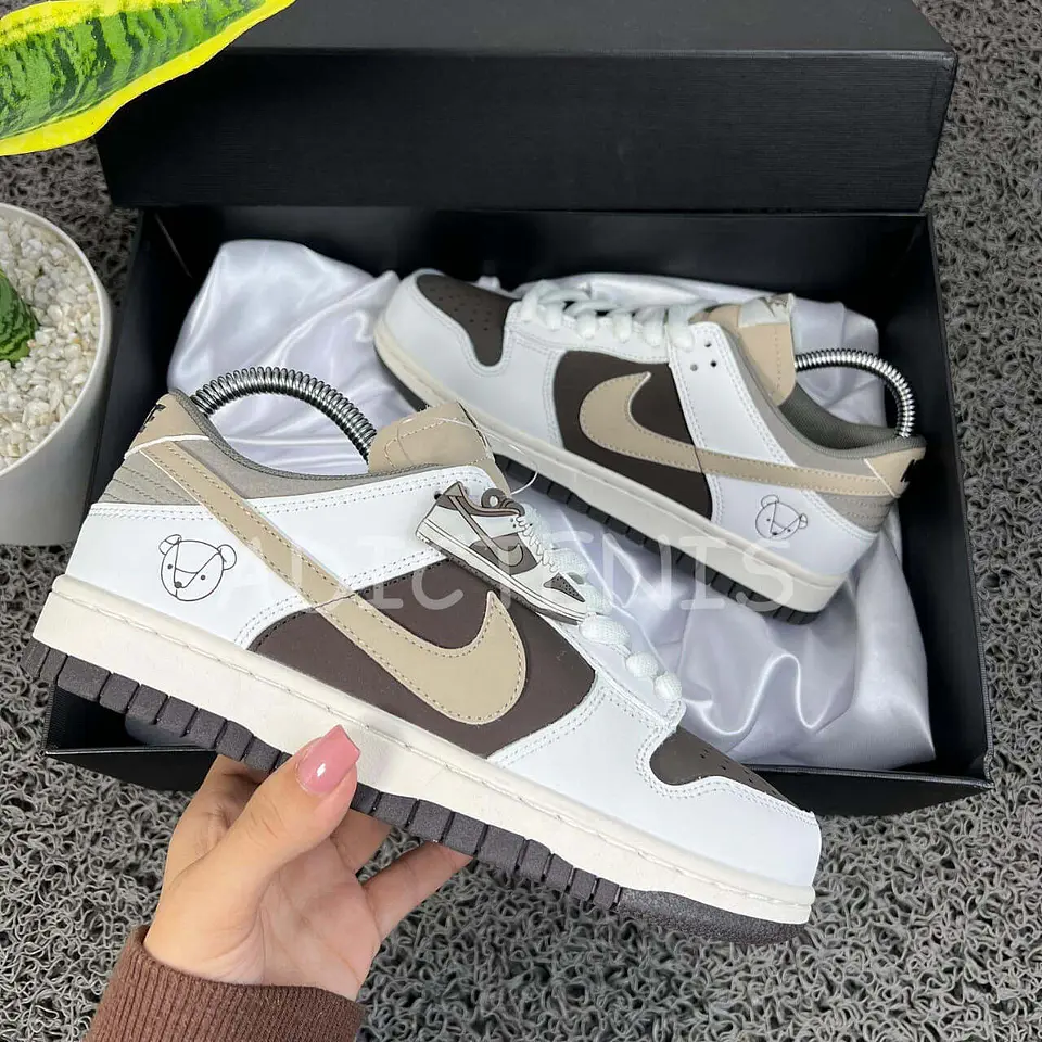 Nike Dunk SB low Otomo 3