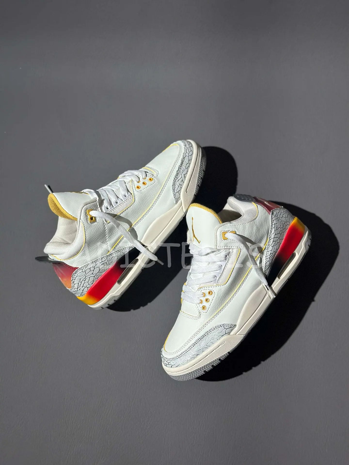 Air Jordan 3 x J Balvin 1