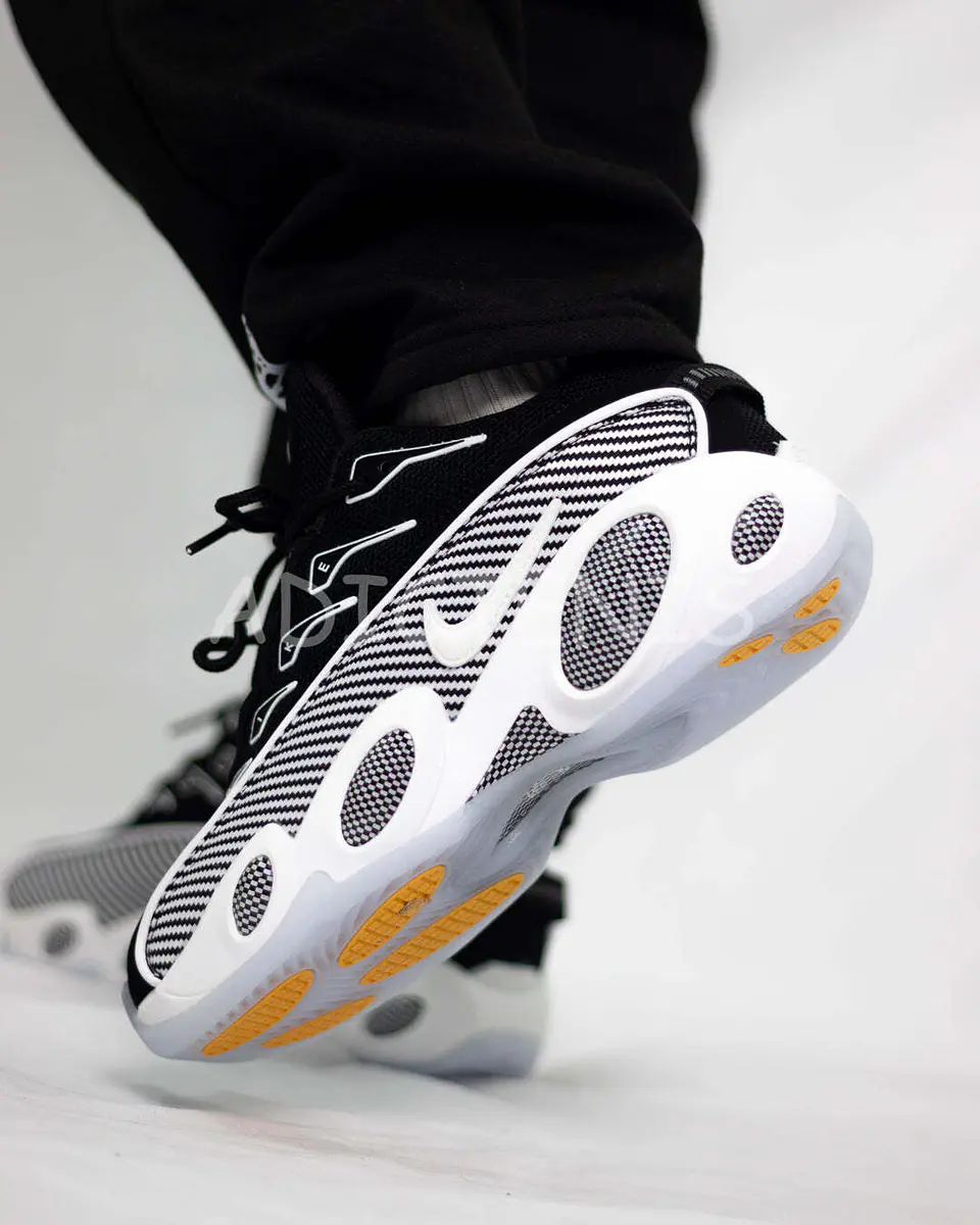 Nike nocta Glide x Drake 3
