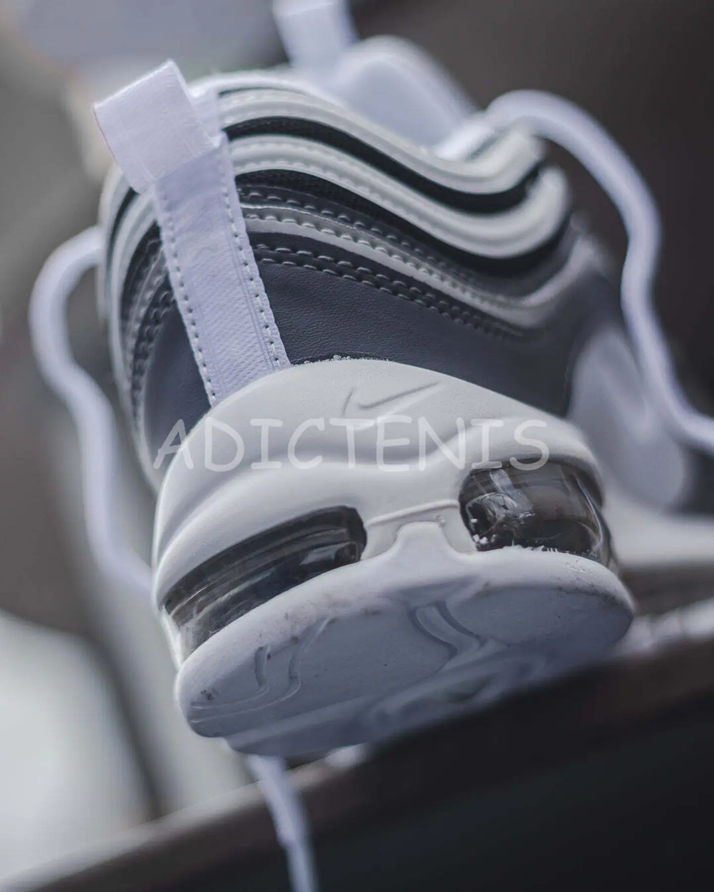 Nike air Max 97 Black and White 4