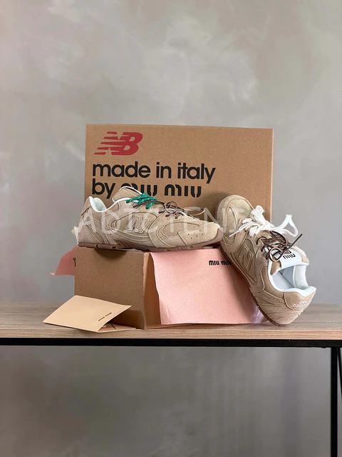 New Balance 530 SL Miu Miu Brown