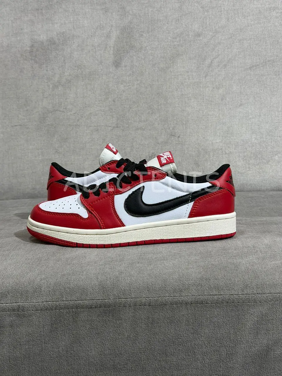 Air Jordan 1 Low OG 