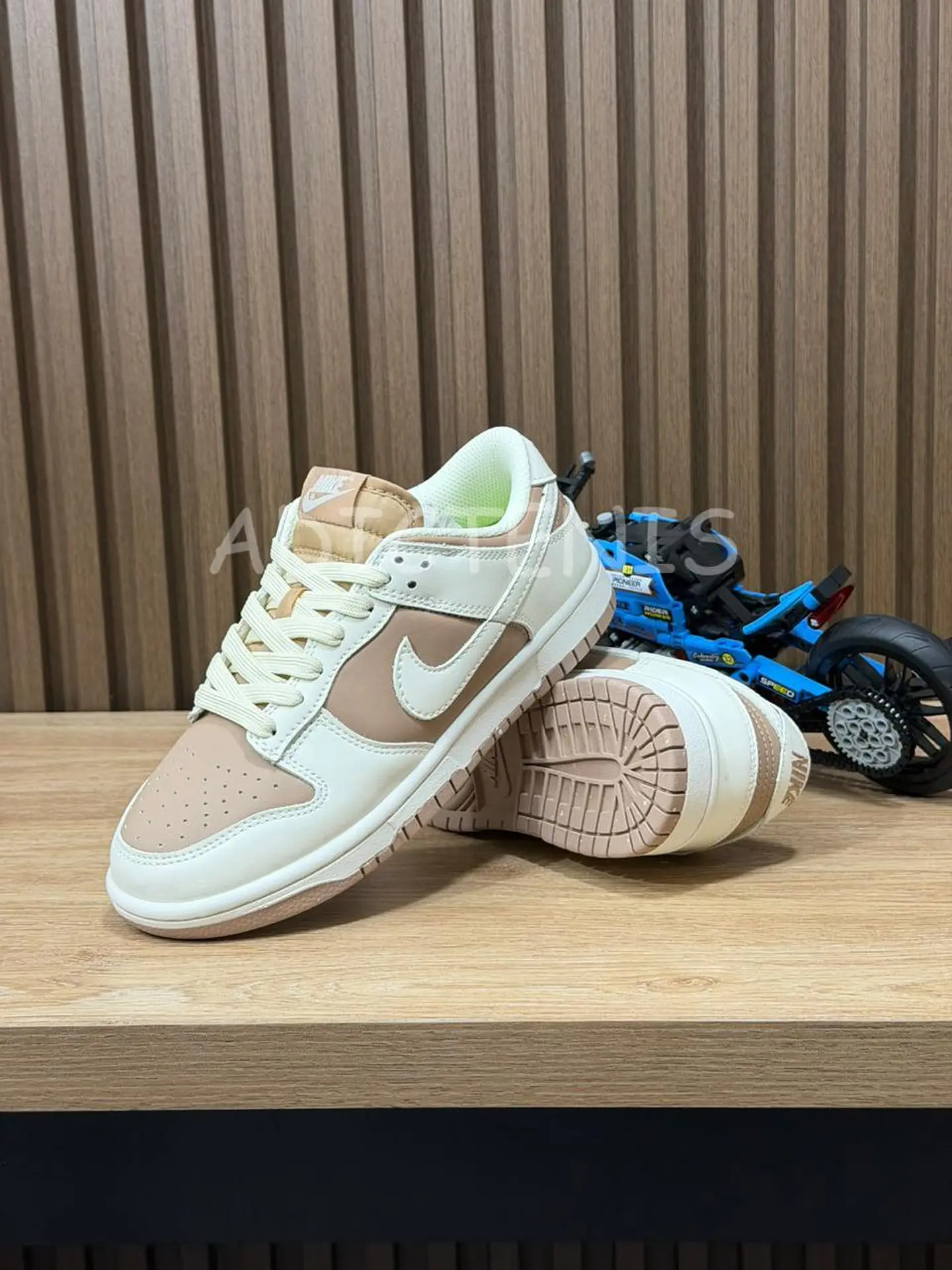 Nike Dunk Low Next Nature 
