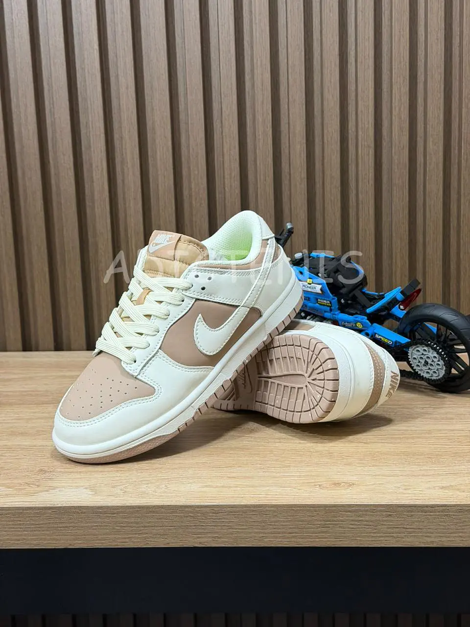 Nike Dunk Low Next Nature 