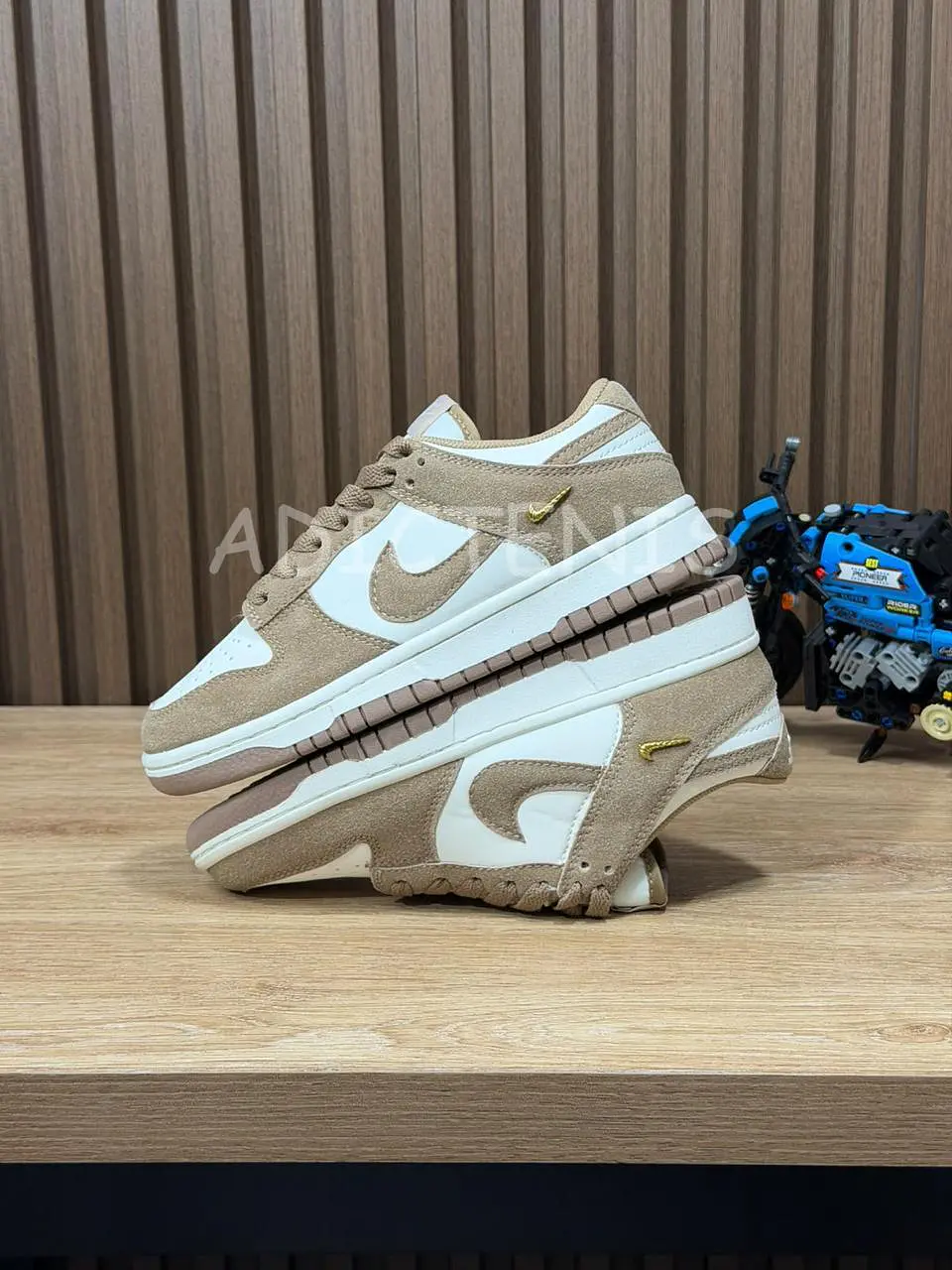 Nike Dunk Low Mocha 4