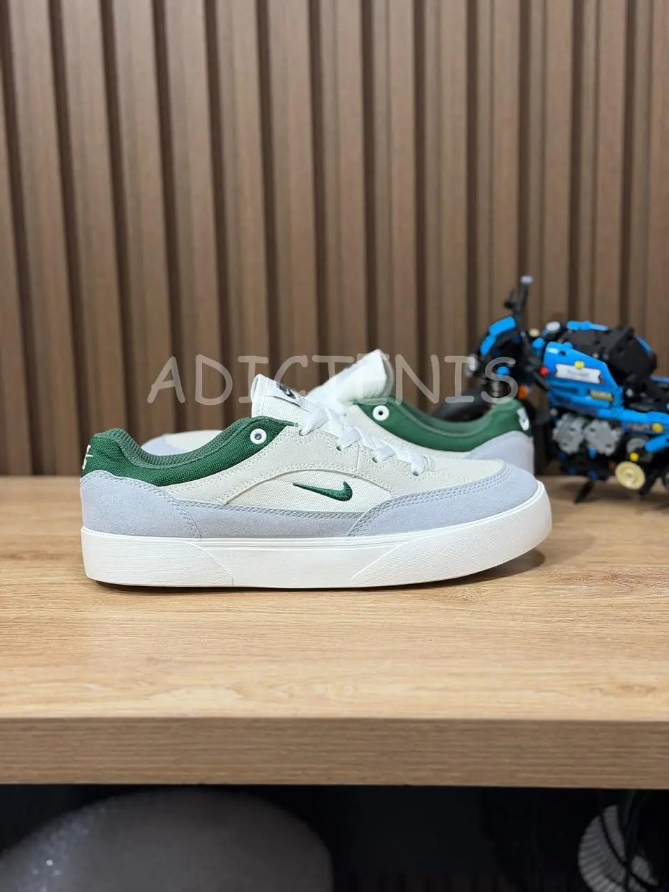 Nike SB Malor 4