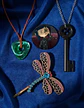 Coraline Llave Botón Collar Mágico Y Broche Set Regalo Geek - Miniatura 2