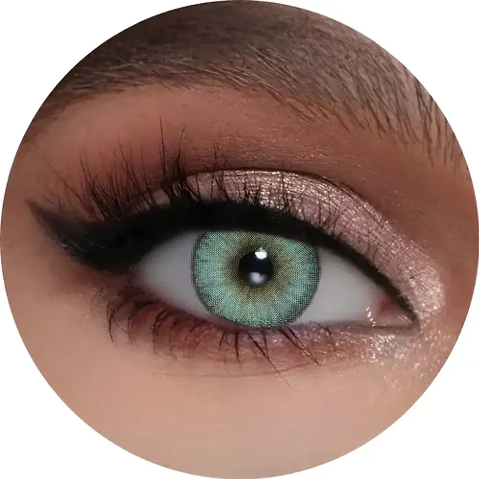Lentes De Contacto Naturales Estonia Green Líquido Y Estuche 1