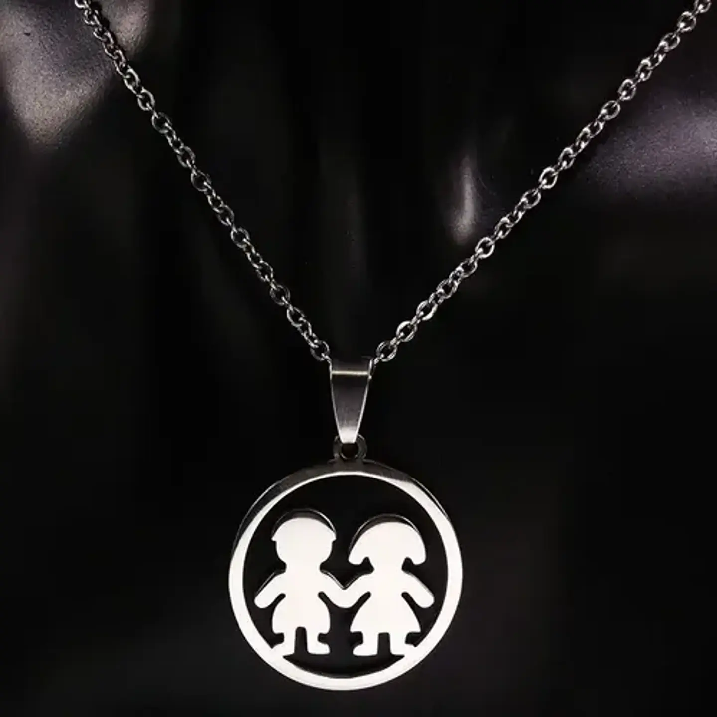 Cadena Colgante Familia Pareja Niño Niña Hijos + Caja Regalo 5