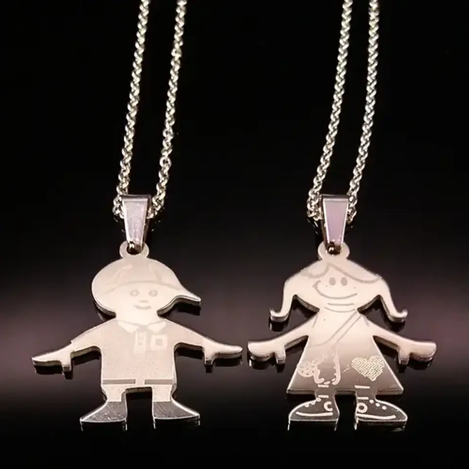 Cadena Y Colgante Familia Niño Niña Hijo Hija + Caja Regalo 2