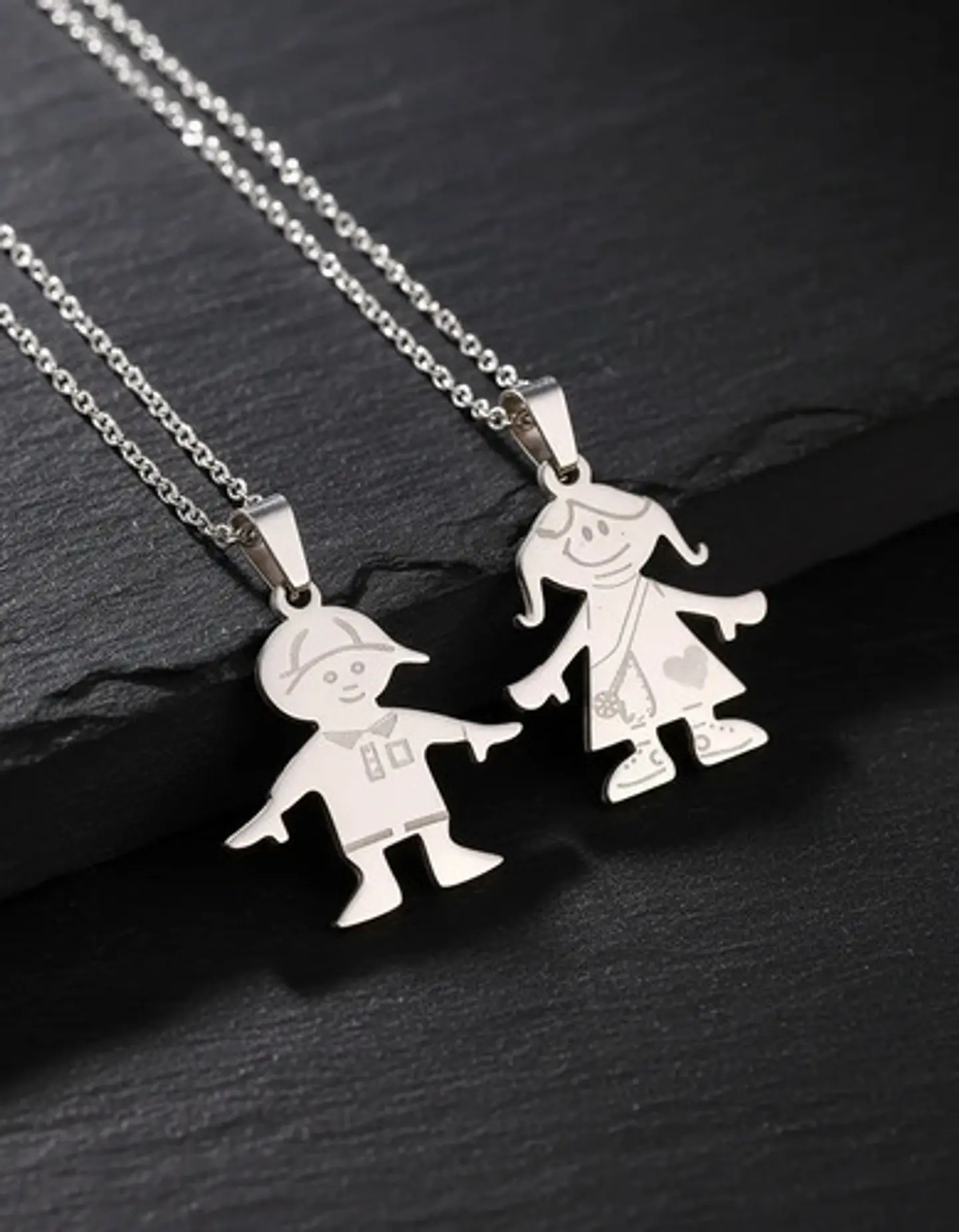 Cadena Y Colgante Familia Niño Niña Hijo Hija + Caja Regalo 8