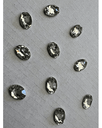 Strass para Coser Nº8 - 10 Unid