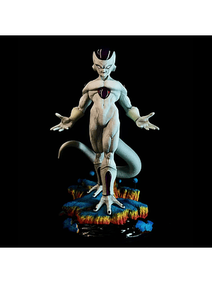 Figura Coleccionable realista Freezer c/Base Namekusein 27cm